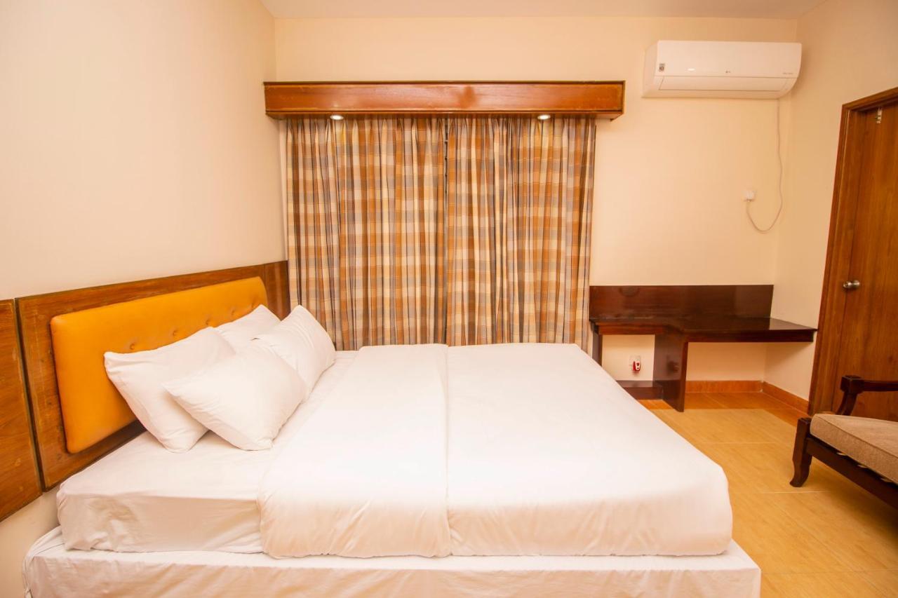 דאהקה Rafflesia Serviced Apartments מראה חיצוני תמונה