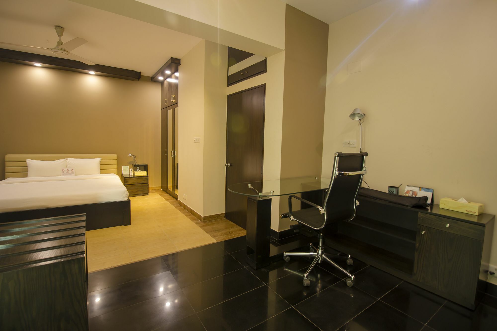 דאהקה Rafflesia Serviced Apartments מראה חיצוני תמונה